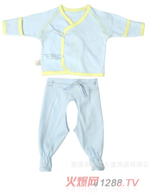 ������ȫ�޵���б���(n��i)�µ��{(l��n)ɫ