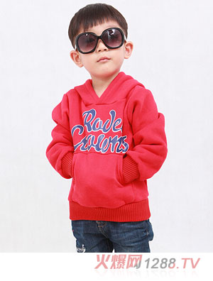 �ڴ��܃�ͯ���e���^�l(w��i)�¼tɫ