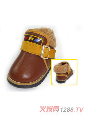 �����׿���ɫ����yingeЬ