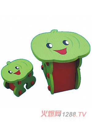 媽貝樂青蘋果學(xué)習(xí)桌椅