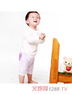 貝茜蒂寶寶純色內(nèi)衣套裝