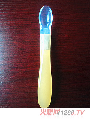 �ʺ��ݹ��zyinge���Sɫ