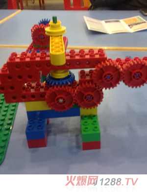 樂高益智積木玩具