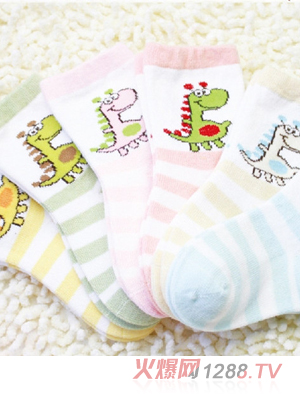 金色小魚(yú)精梳棉嬰童襪(1--3歲)