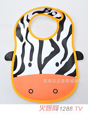 yinge童防水PVC軟塑料立體圍嘴奶牛