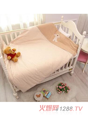 可配新疆棉有機(jī)棉彩棉梭織被套yingye童床品youe園被子繡花童被