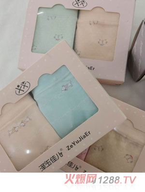 澤玉佳兒兒童內(nèi)褲盒裝