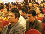 ���v����hվ